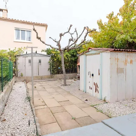 Apartmán T3 Climatise, Renove Avec Gout, A 150m De La Plage, Avec Terrasse Et Equipements Complets - Fr-1-409-204 *