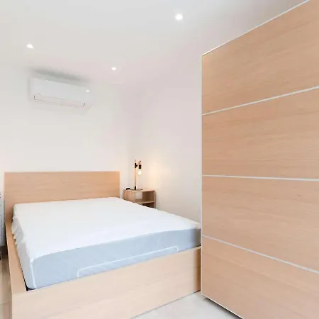 T3 Climatise, Renove Avec Gout, A 150m De La Plage, Avec Terrasse Et Equipements Complets - Fr-1-409-204 Apartmán Fleury (Aude)